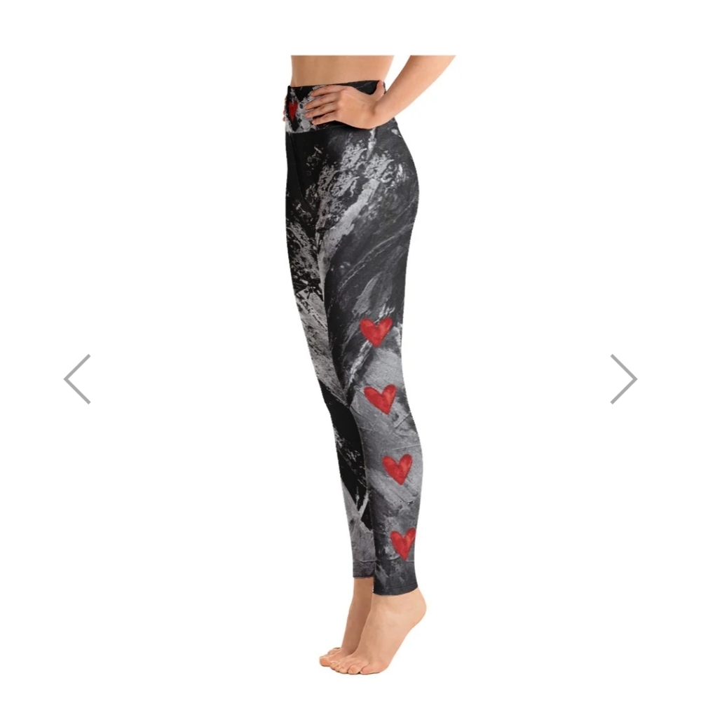 Heart Explosion Noir with Red Hearts | Women's Fine Art High-Waist Legging